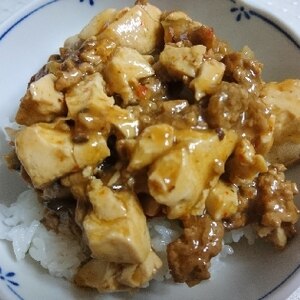 麻婆豆腐丼